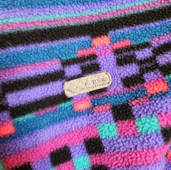 Colorful Patterned Pullover Sweater - Picture 3 of 8